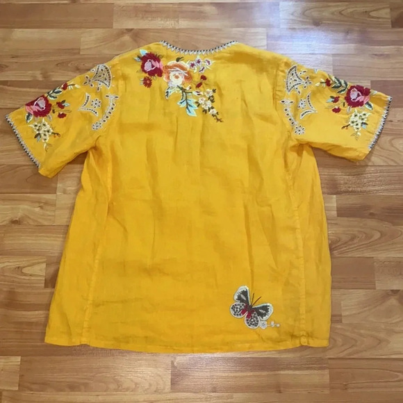 Johnny Was Ivona Linen Flutter Sleeve Blouse - Picture 8 of 8